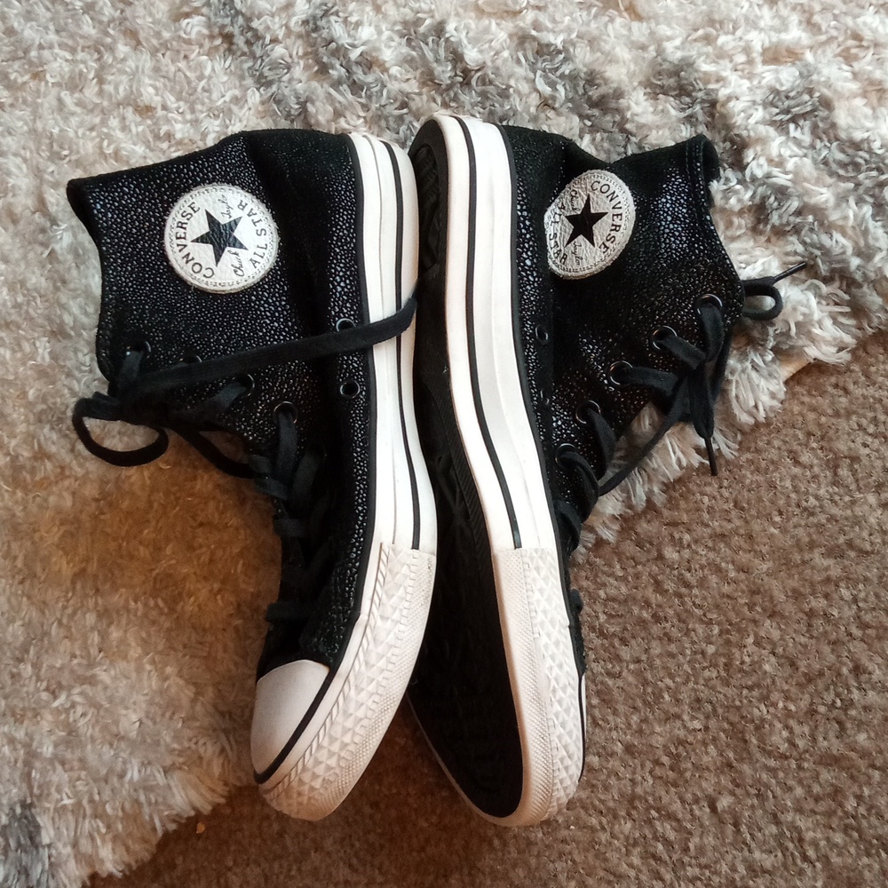Converse Black and White High-Top Sneakers 10 Leather Upper - Picture 10 of 14